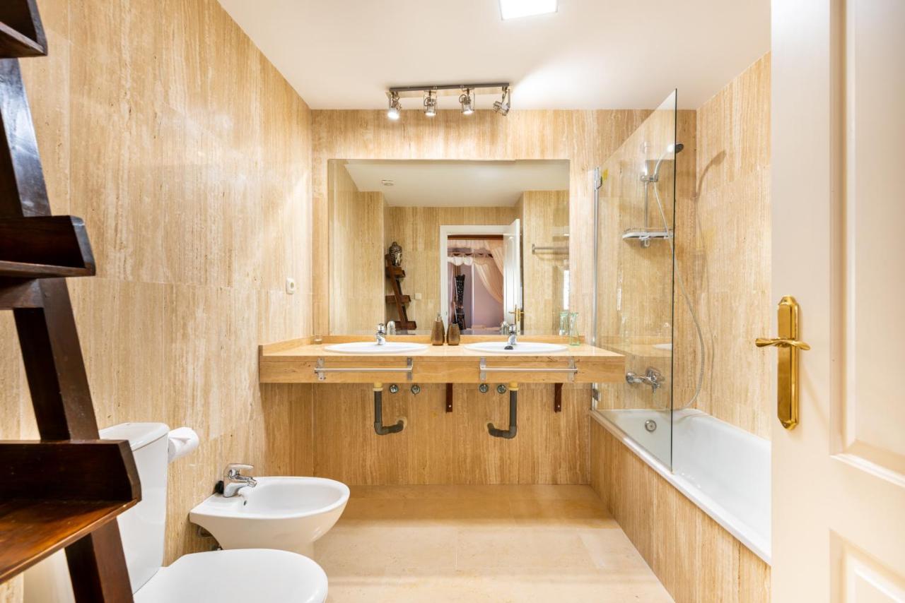 Los Lagos Golf I Uniquely Styled 3 Bedroom In Apartment Marbella