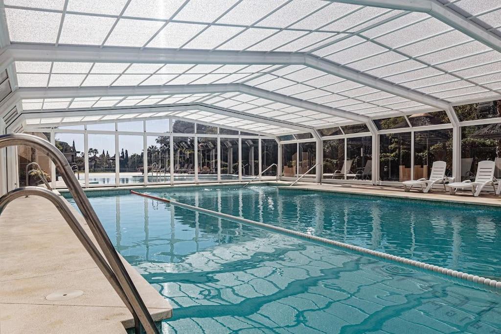 Stunning 2 Bedroom In Aloha Hill Club
