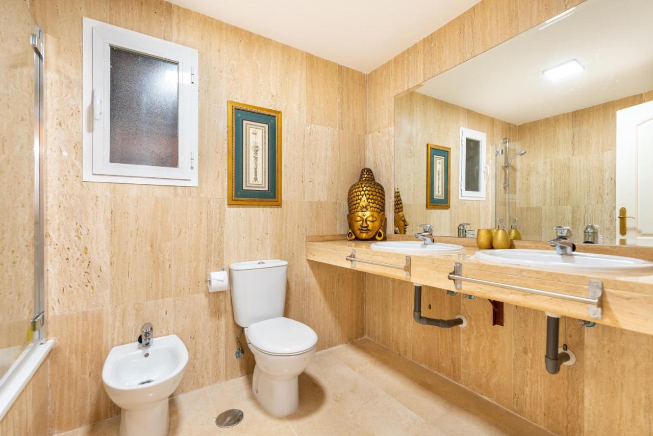 Los Lagos Golf I Uniquely Styled 3 Bedroom In Apartment Marbella