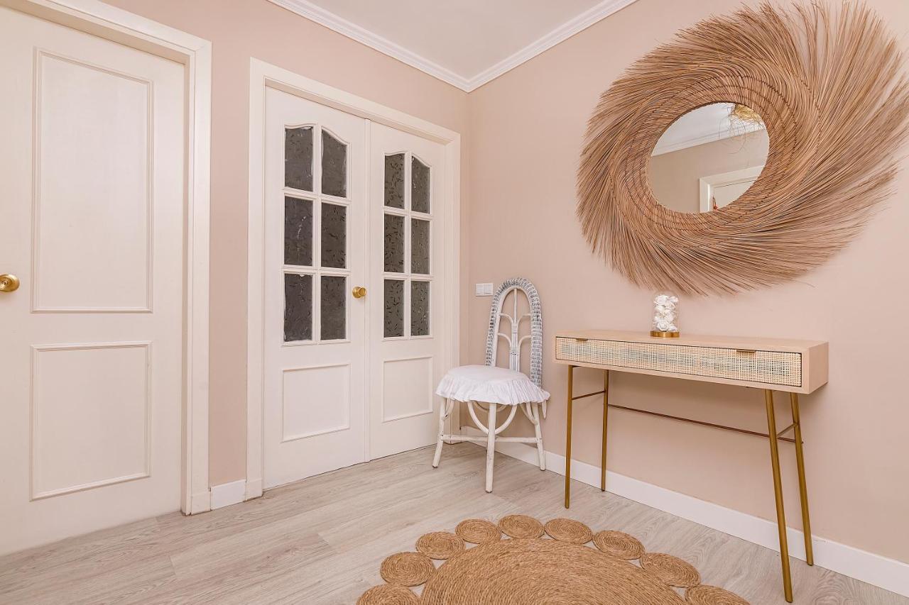 Bhost - Center Apartment