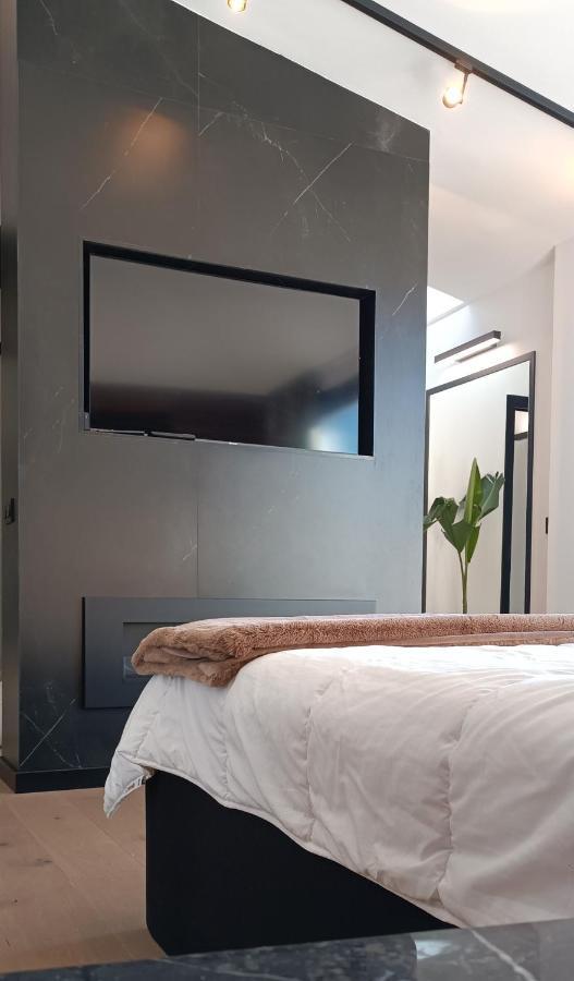 Apartment Noctua Penthouse Golden Mile 001