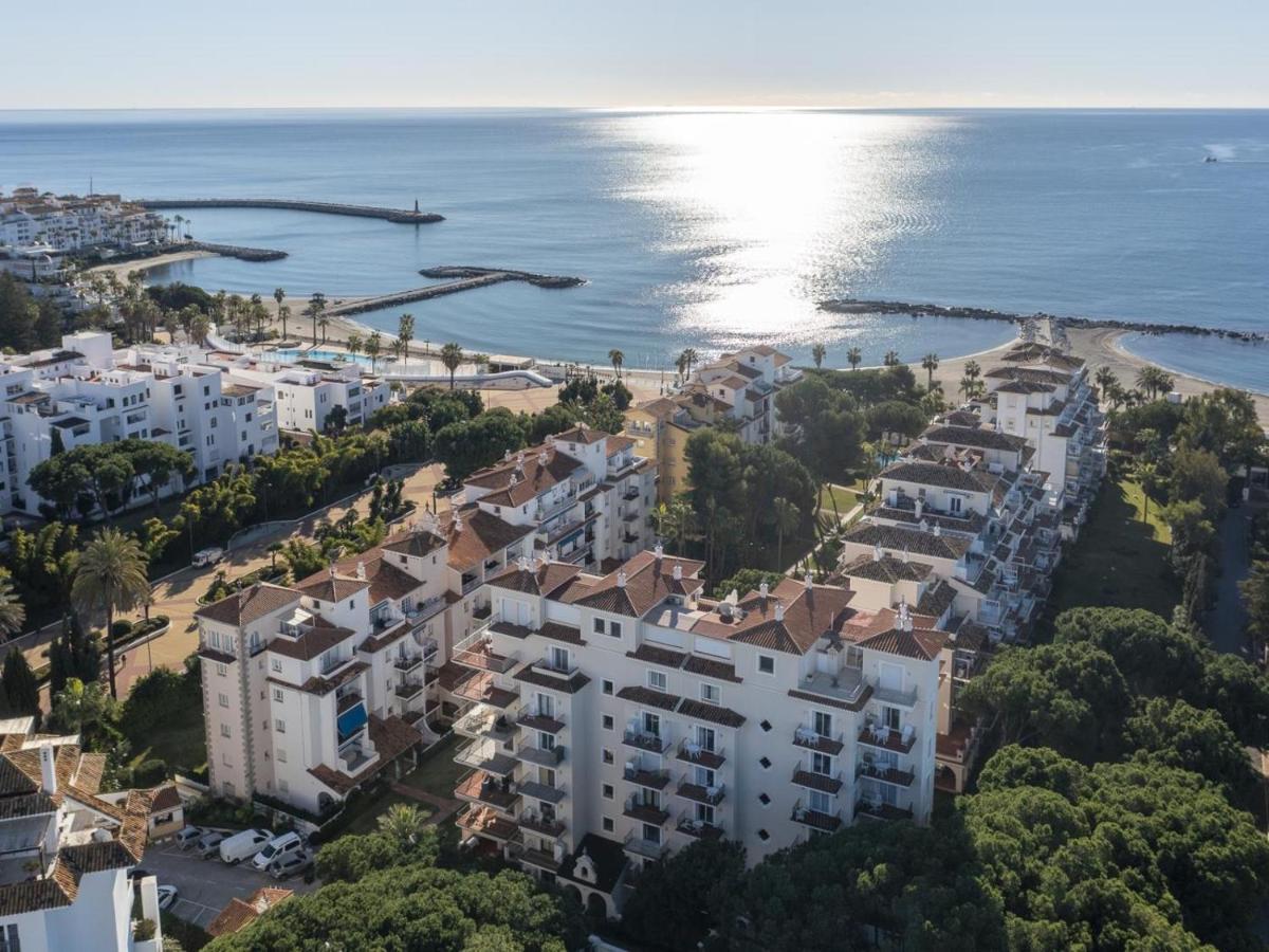 Apartment Soleado Atico Frente Al Mar En Puerto Banus Marbella