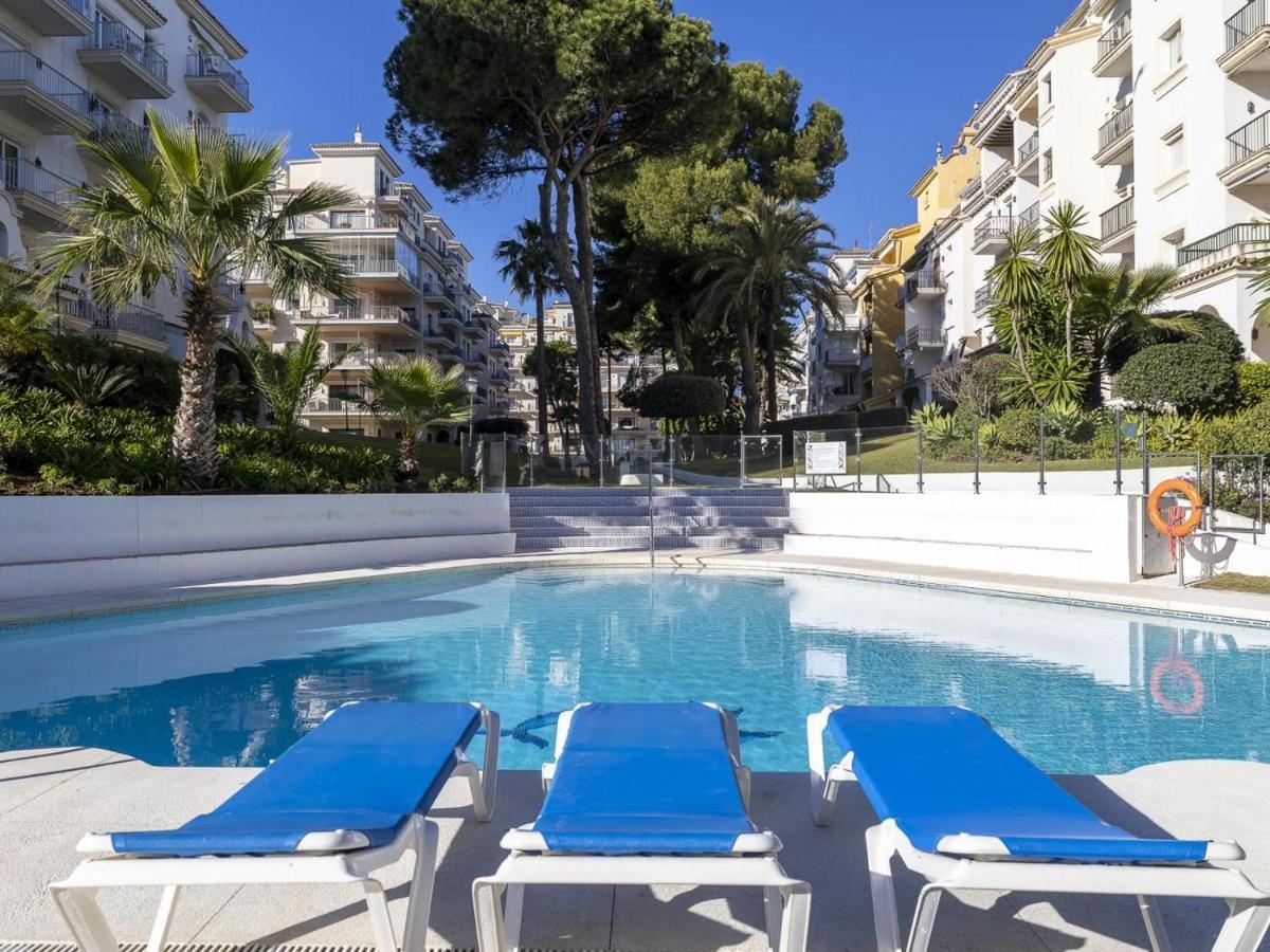 Apartment Soleado Atico Frente Al Mar En Puerto Banus