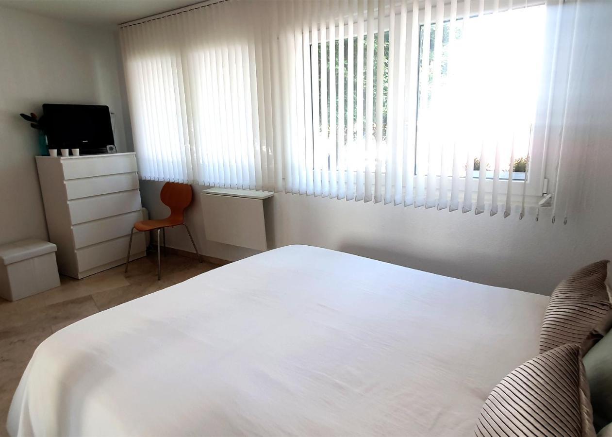 Wonderful In Centre On The Second Line Marbella