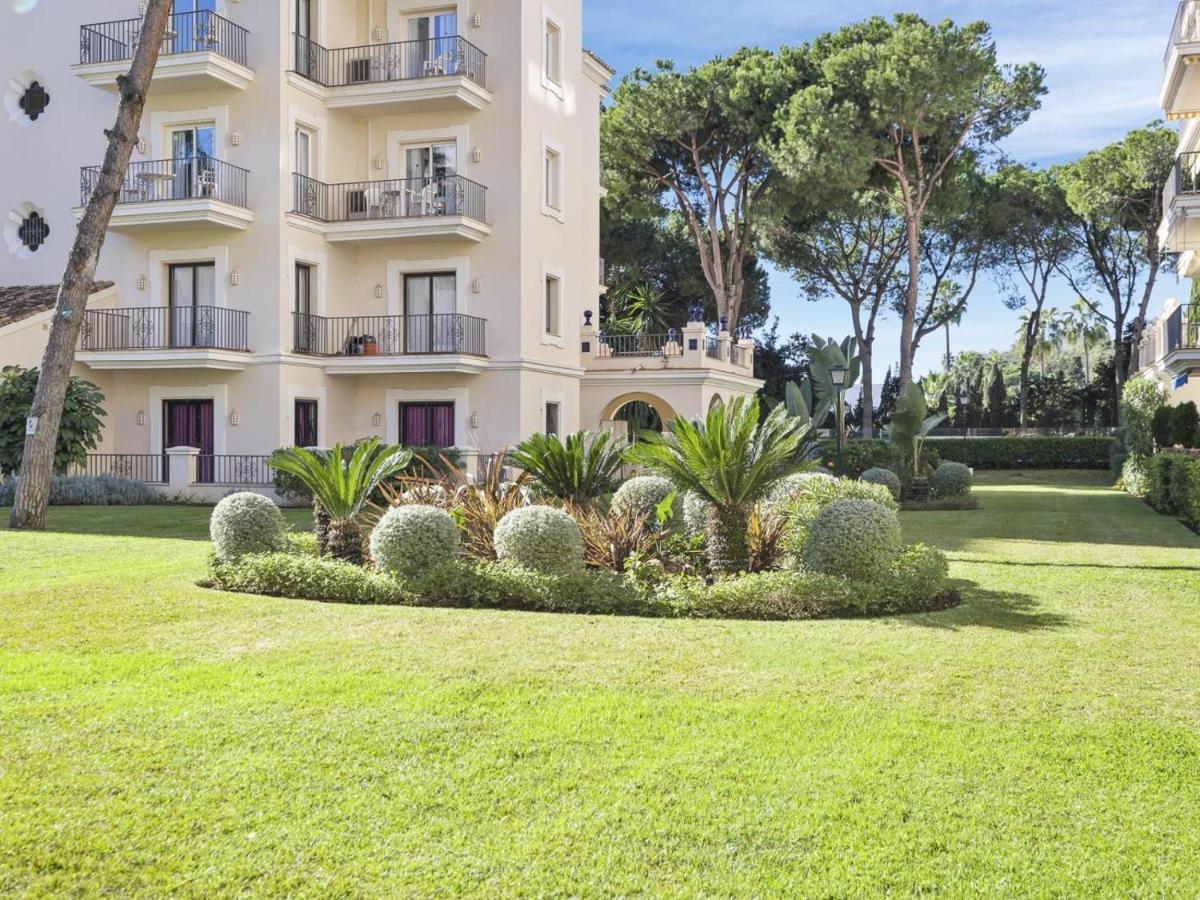 Apartment Soleado Atico Frente Al Mar En Puerto Banus Marbella