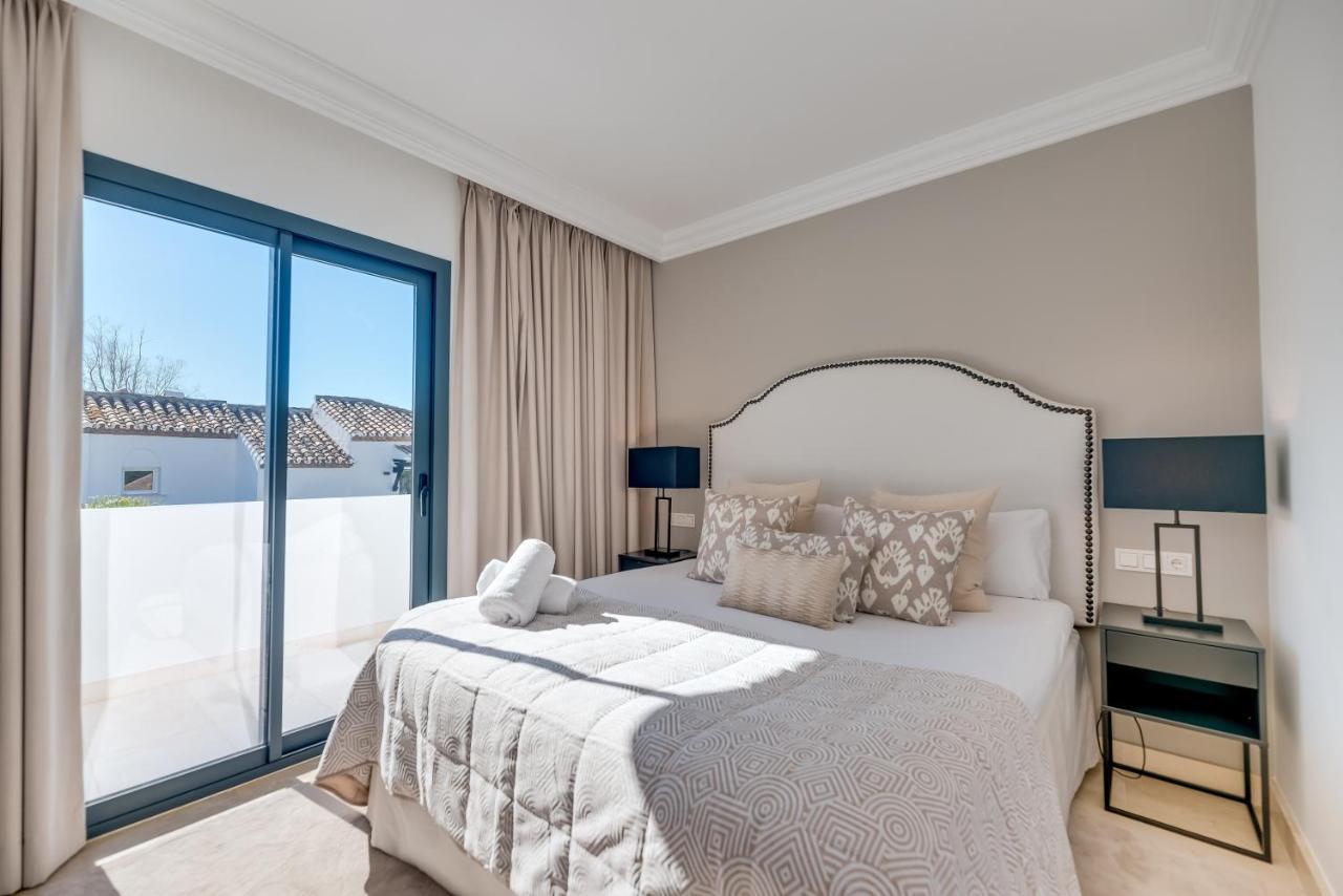 Vacation I Lina, Golf Valley, Private Heated Pool, Jacuzzi, Close To The Marina
