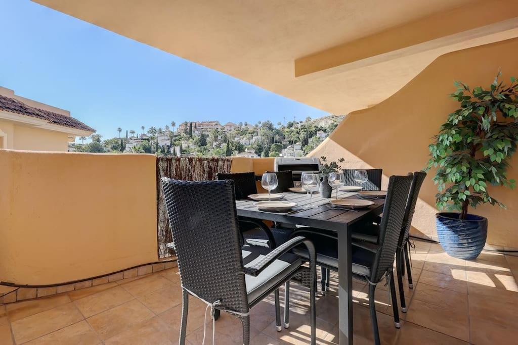 Stunning 2 Bedroom In Aloha Hill Club Apartamento
