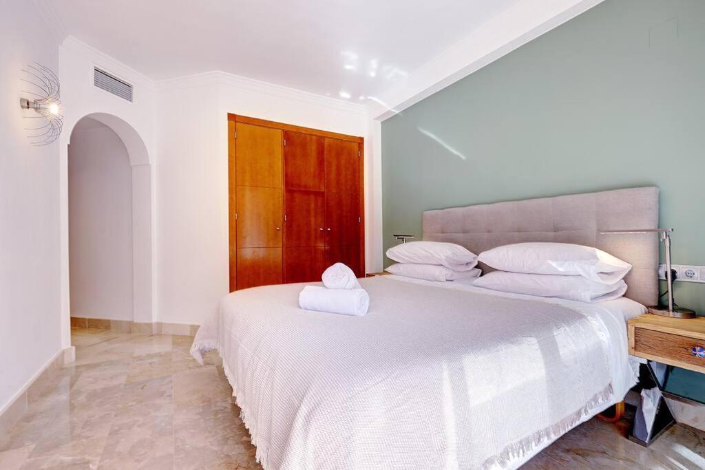 Stunning 2 Bedroom In Aloha Hill Club