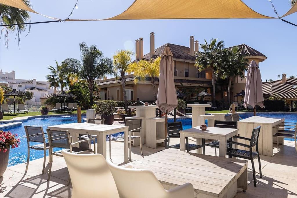 Stunning 2 Bedroom In Aloha Hill Club Marbella