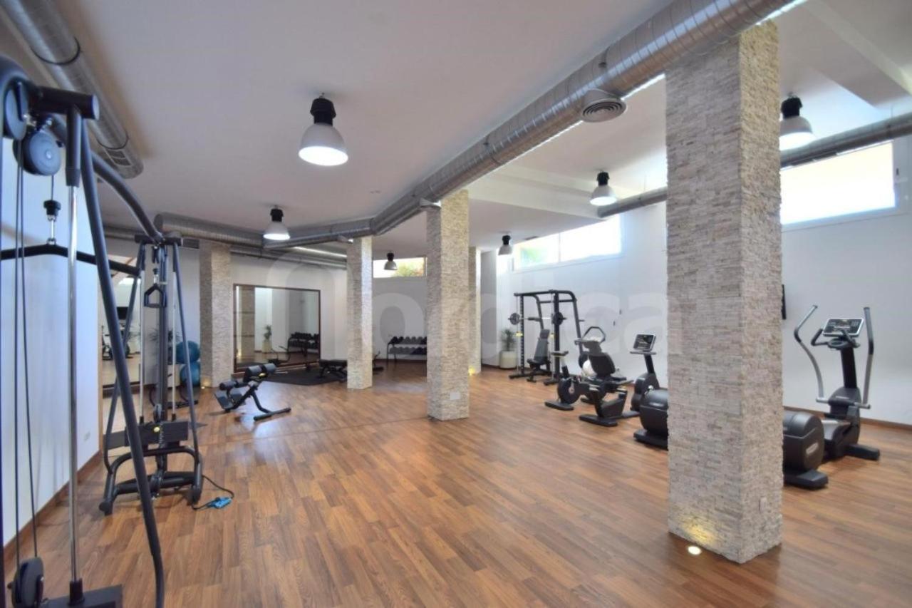 Stunning 2 Bedroom In Aloha Hill Club Marbella