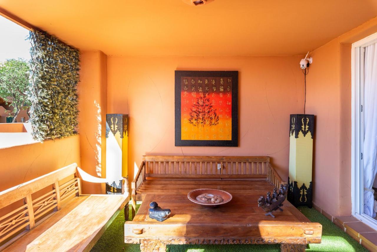 Los Lagos Golf I Uniquely Styled 3 Bedroom In
