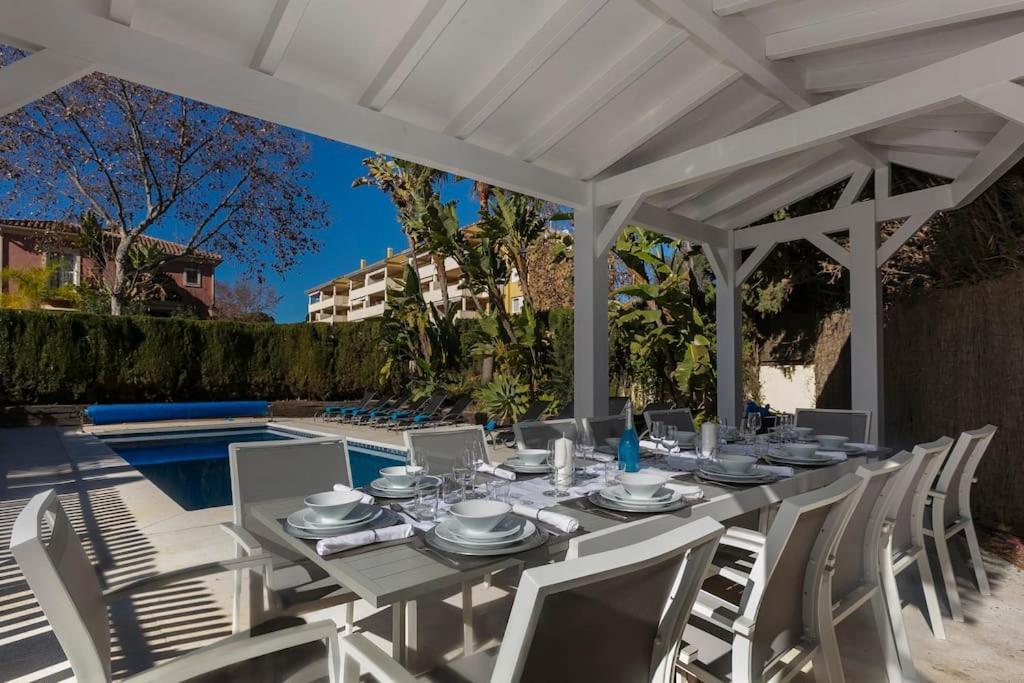 Luxury 6 Bedroom Villa, Villa