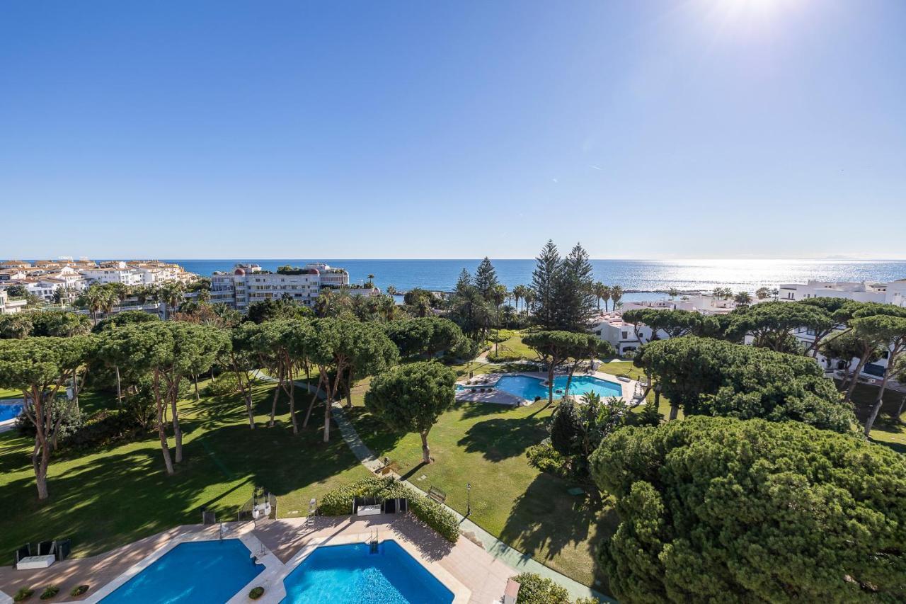 Stylish Sea View In Playas Del Duque Marbella