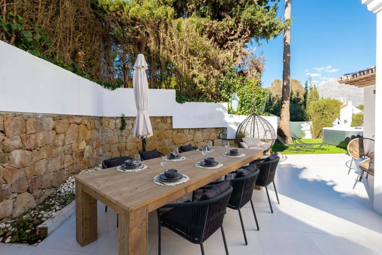 Apartment Vacation Marbella: Pet-friendly Ground Floor Near Puerto Banus *