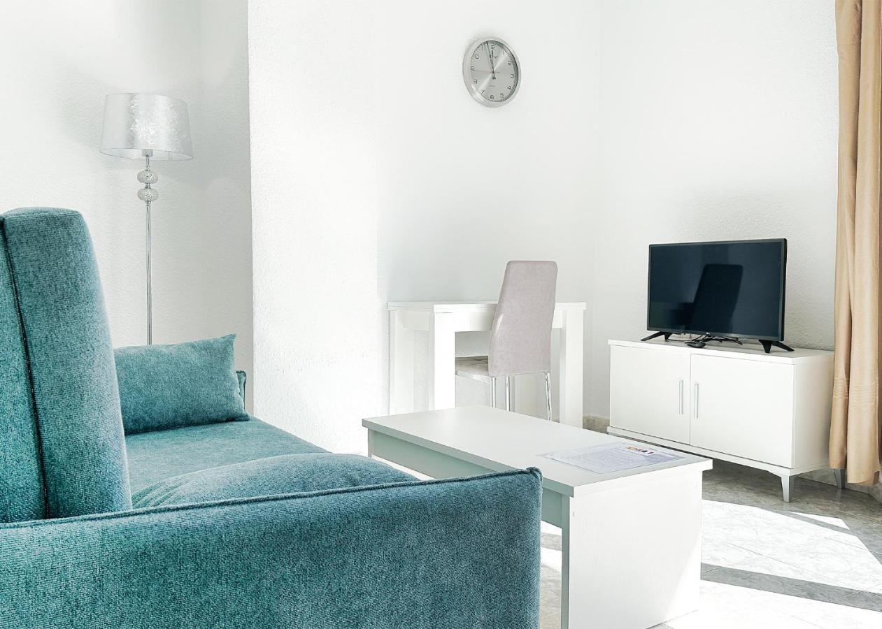 Apartment Skol 131 - At Skol Building In Centre With Sea Views. *