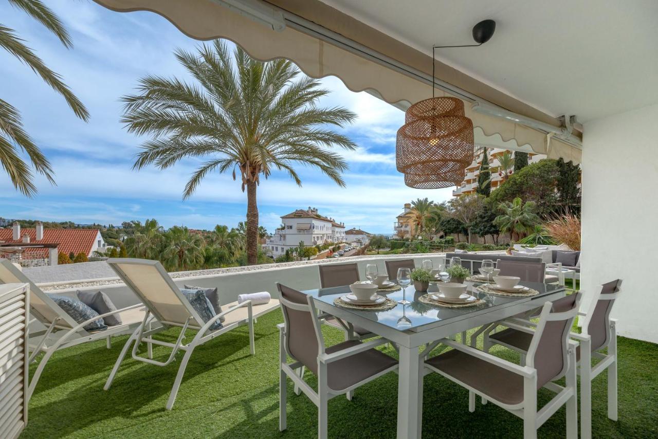 Vacation I Relax In Andalusian Gardens, Big Sunny Terrace Apartment Marbella