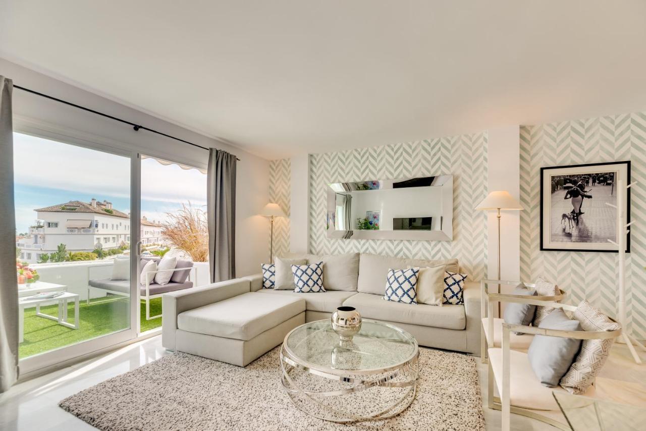 Vacation I Relax In Andalusian Gardens, Big Sunny Terrace Apartment Marbella
