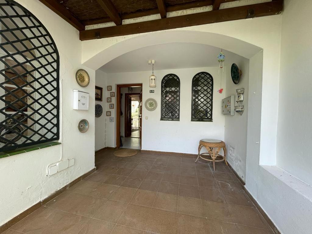 Holiday home Spacious House With Private Pool Next To Golf Club *