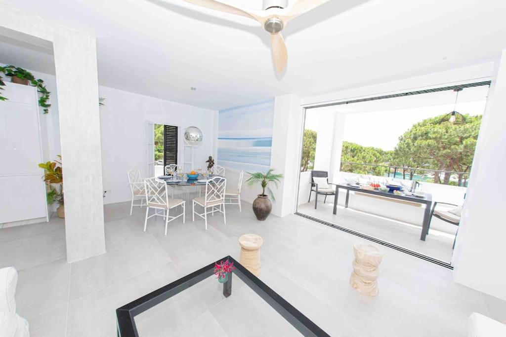 Beautiful 3bdrs Apartm. Seaviews/las Golondrinas/don Carlos Appartement Marbella