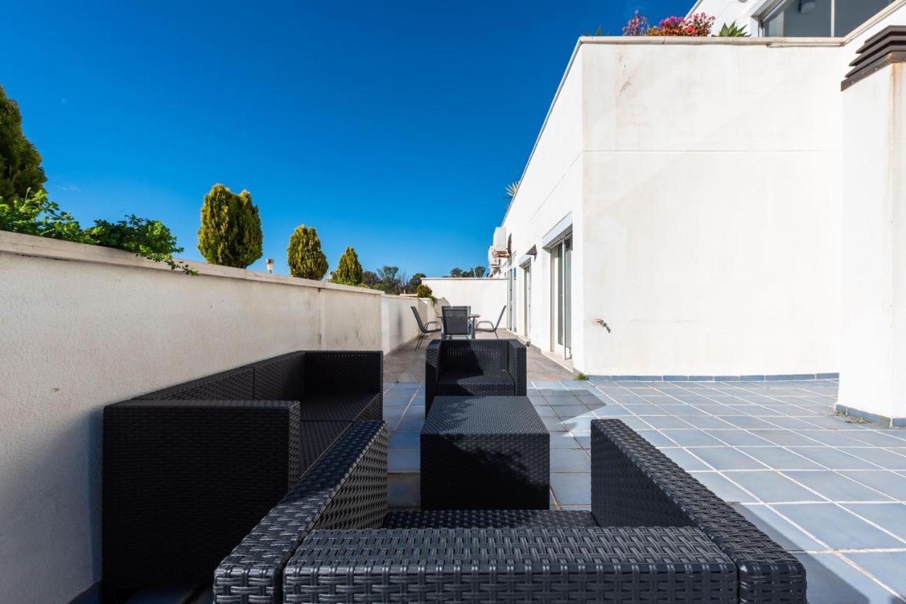 Altos De Banus Ii *