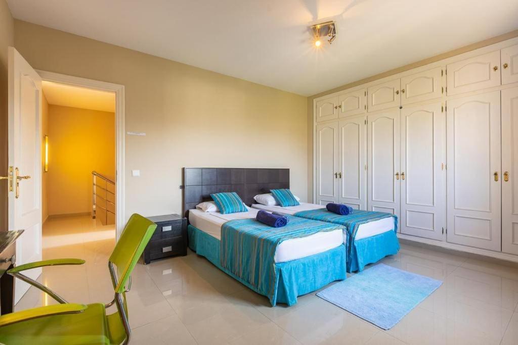 Spacious 10guest In Puerto Banus With Pool * Marbella