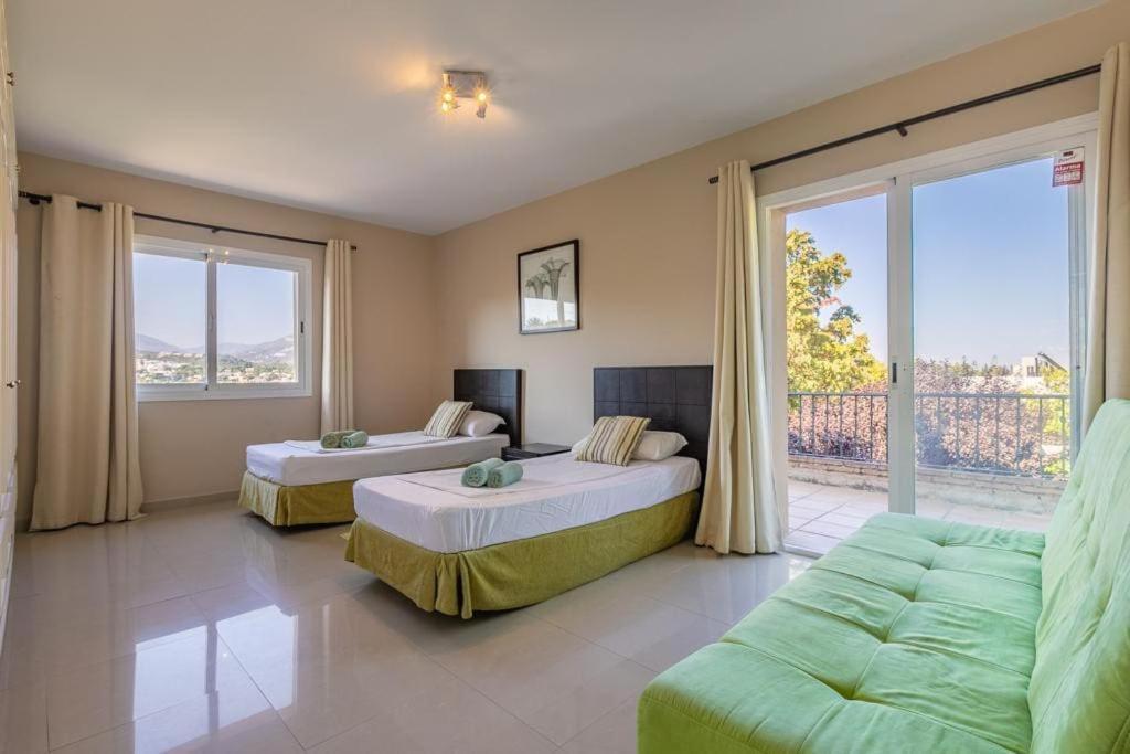 Spacious 10guest In Puerto Banus With Pool Villa