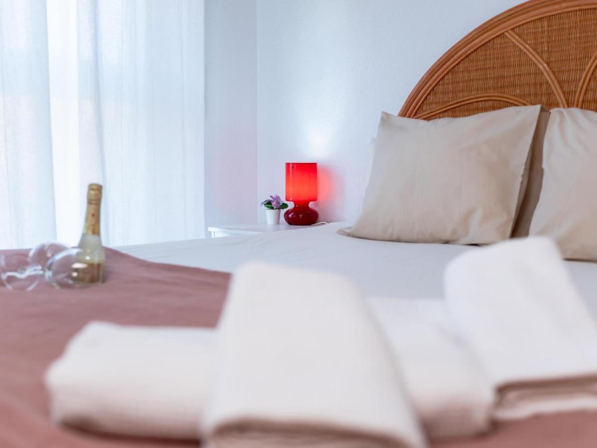 Apartment Suitur Con Piscina En Playa *