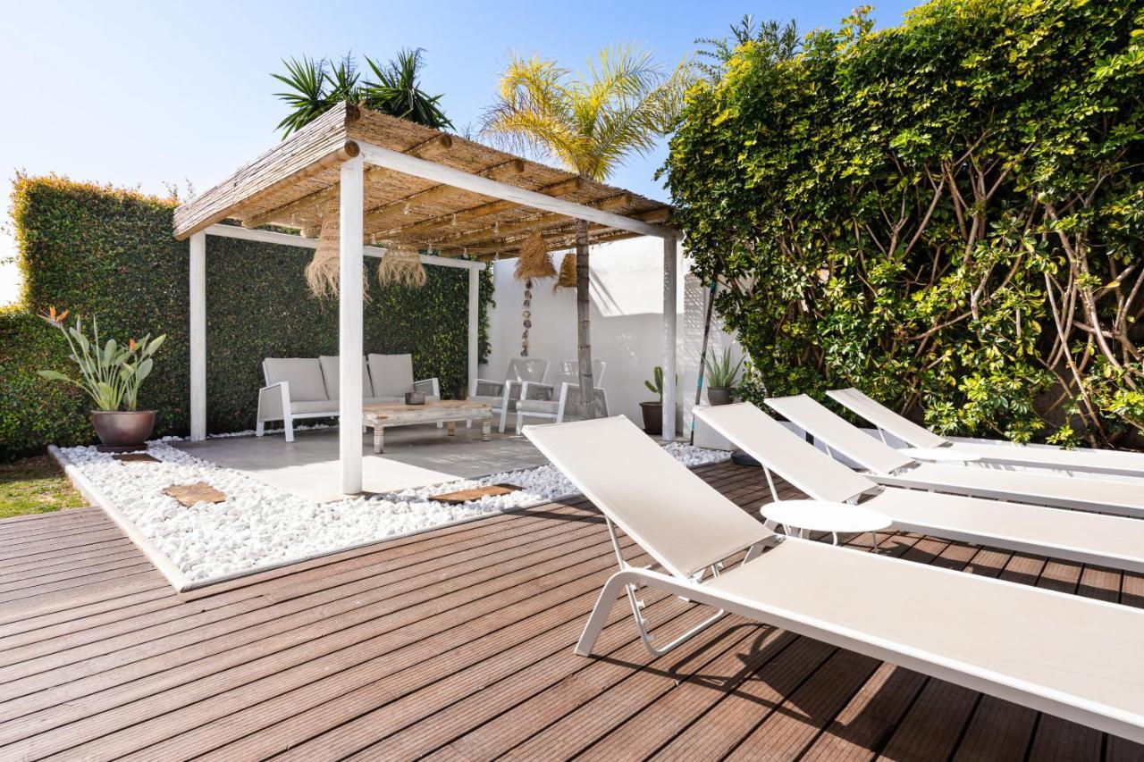 Madrugada, Beachside In Costabella Villa