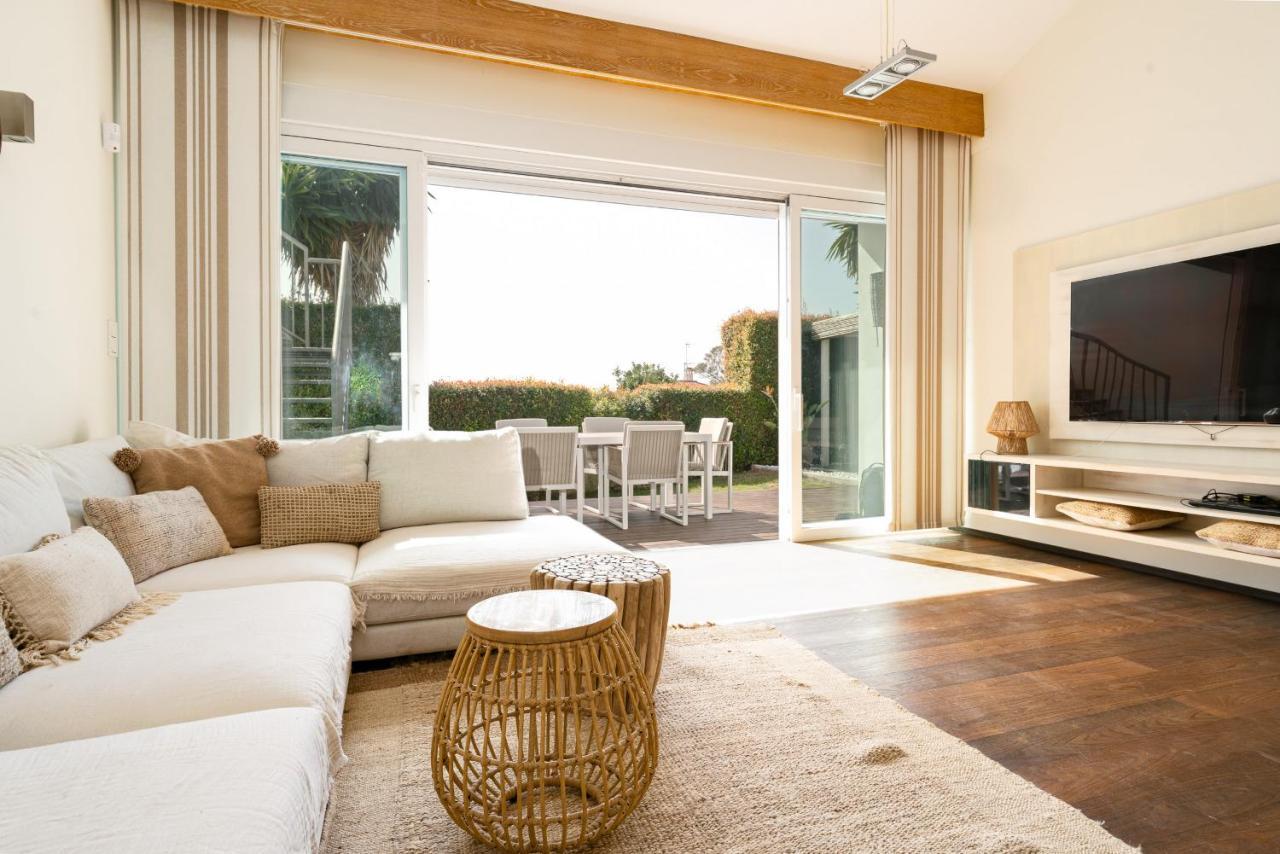 Madrugada, Beachside In Costabella Villa