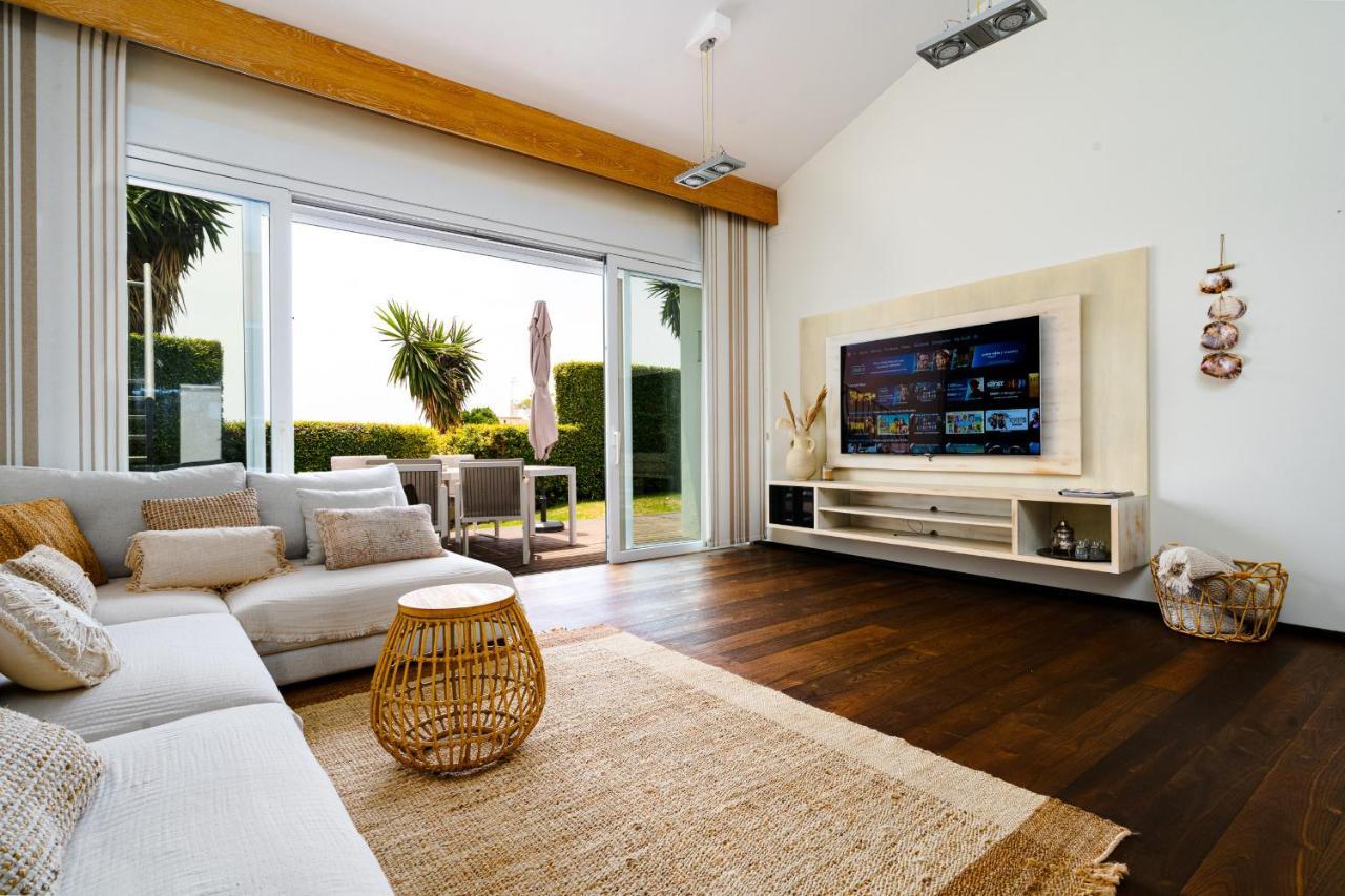 Madrugada, Beachside In Costabella * Marbella