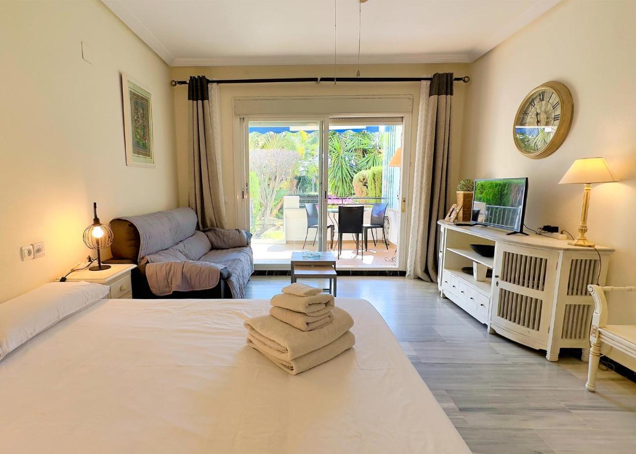 Great Studio In Medina Garden, Puerto Banus Apartment