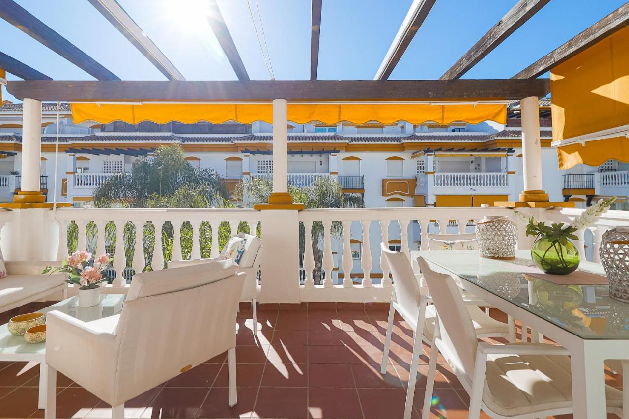 2 Bedrooms Terrace - Pool & Parking * Marbella