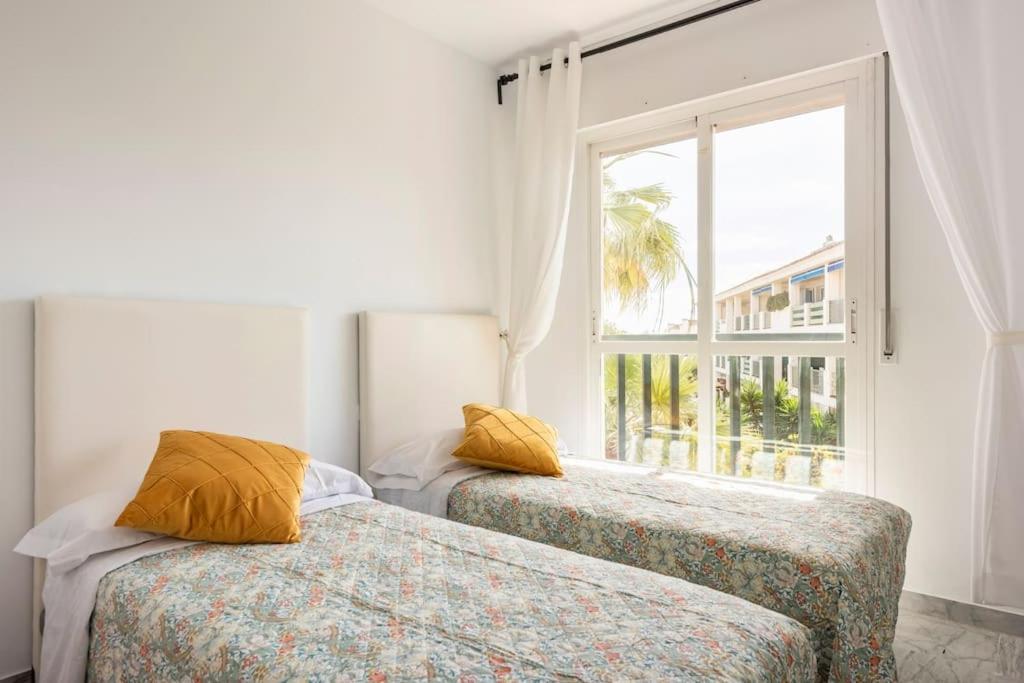 Apartamento Lorcrimar 3 Apto Cerca De La Playa Con Piscina