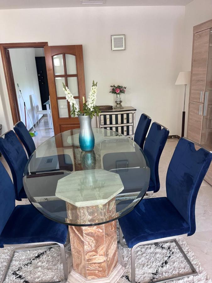 Imperial - Chalet Independiente En * Marbella