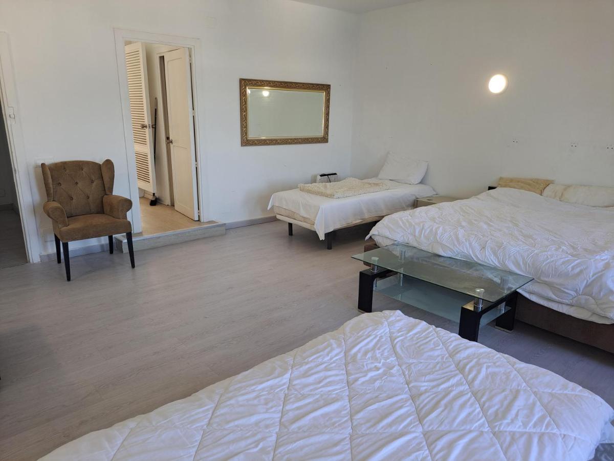 Private In Huge Penthouse 1st Line Puerto Banus, Incredible Views, Jacuzzis *