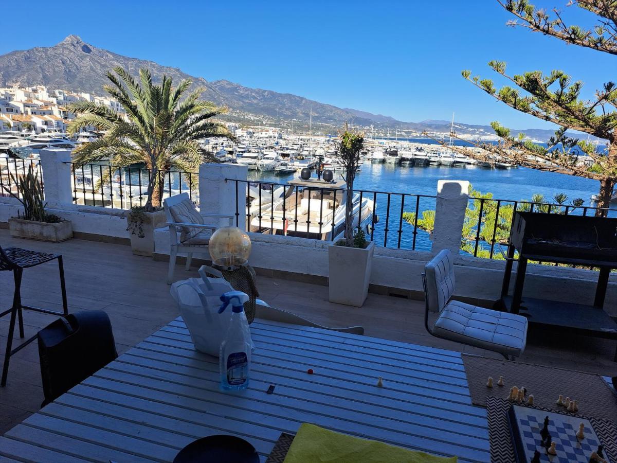 Private In Huge Penthouse 1st Line Puerto Banus, Incredible Views, Jacuzzis * Marbella