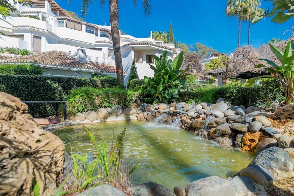 Beachfront Apartamento Marbella