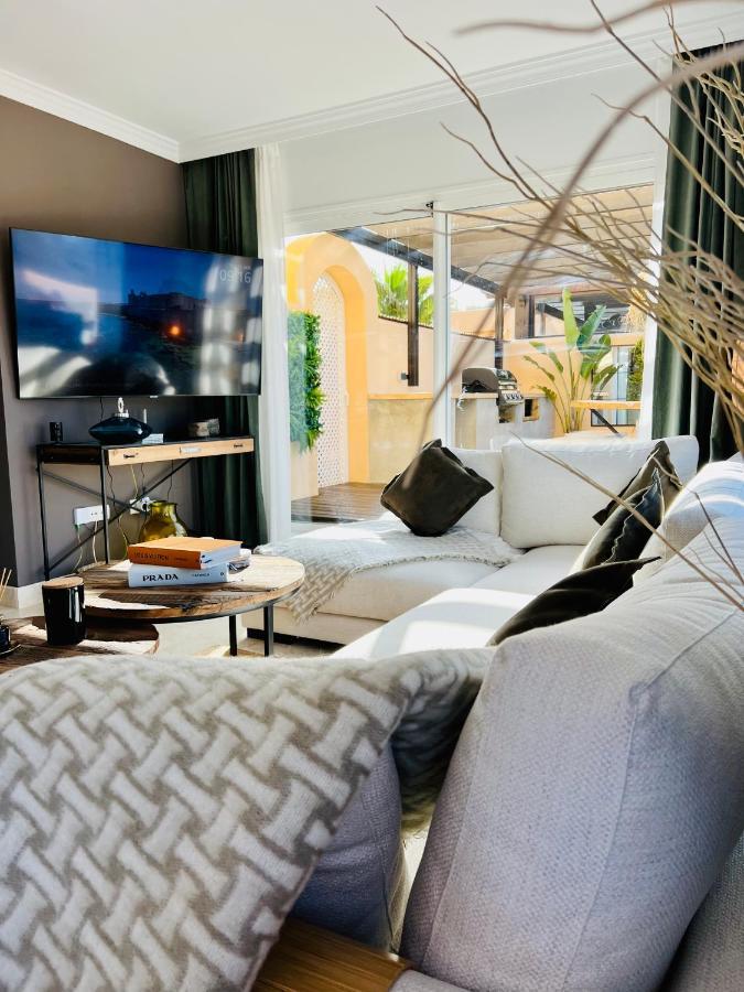 Penthouse Au Calme Avec Vue Nature Environnante Et Tres Grandes Terrasses * Marbella