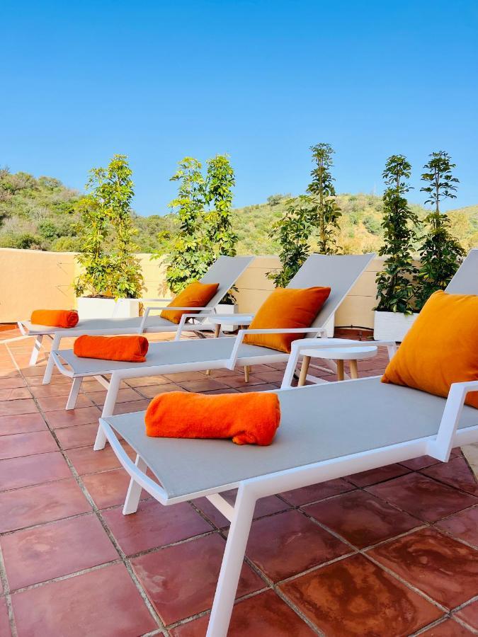 Apartment Penthouse Au Calme Avec Vue Nature Environnante Et Tres Grandes Terrasses Marbella