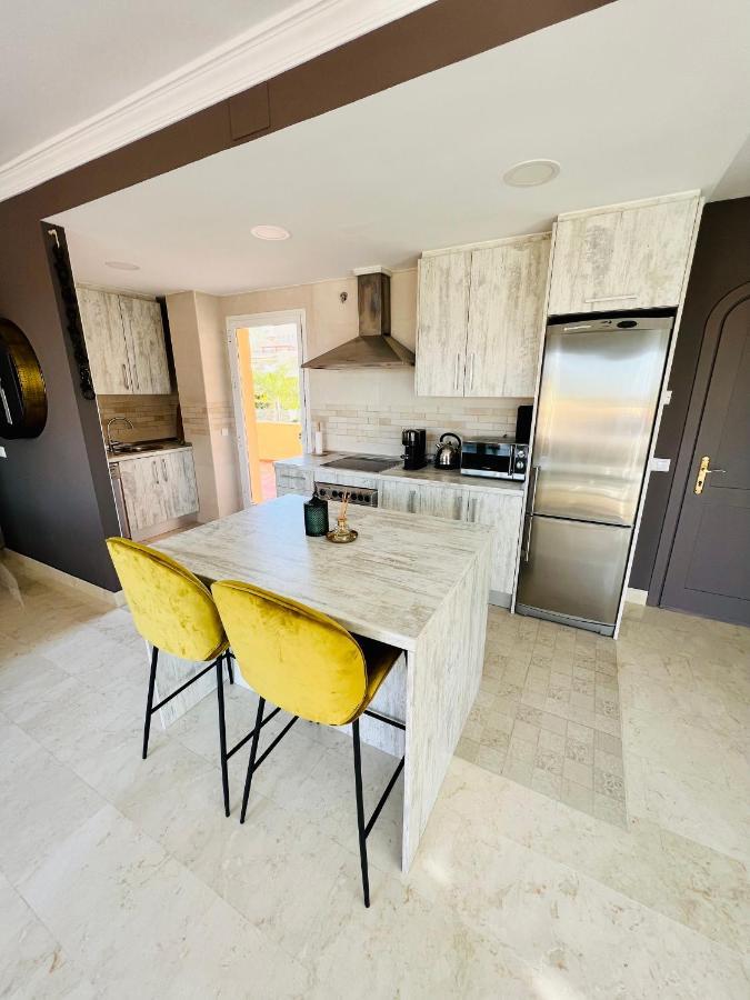 Penthouse Au Calme Avec Vue Nature Environnante Et Tres Grandes Terrasses Apartment *