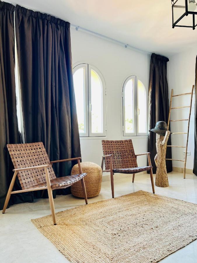Apartment Penthouse Au Calme Avec Vue Nature Environnante Et Tres Grandes Terrasses