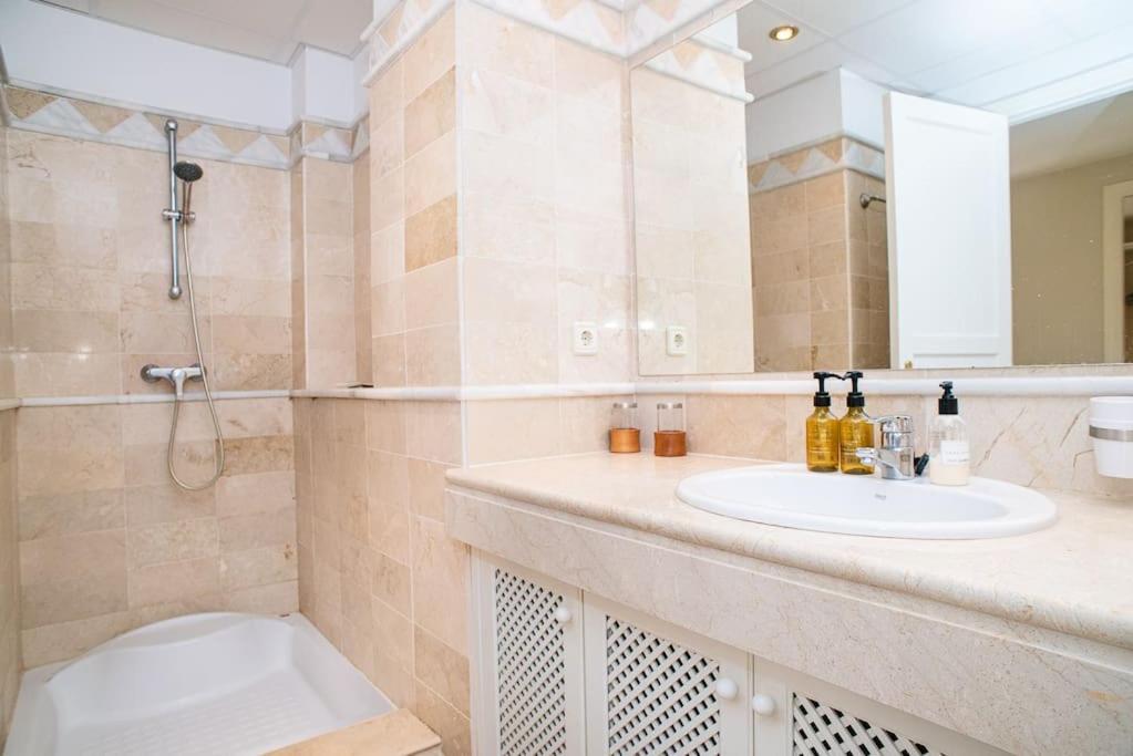 Apartamento Great View In Elviria Marbella