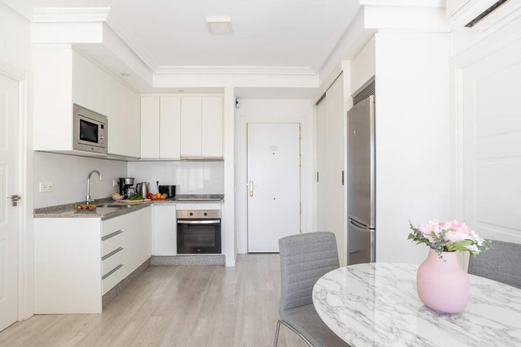 Elviria,studio Cu Vedere La Mare Appartement *