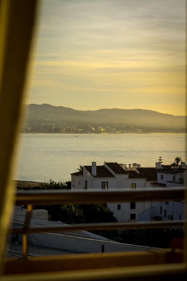 Banus *