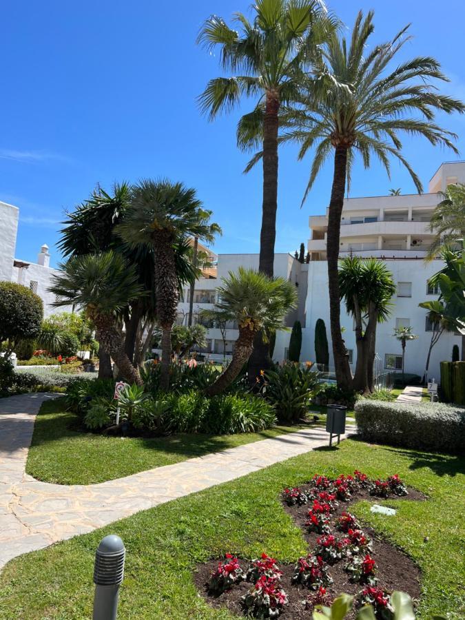 Impeccable Large With Immense Terrace And Private Garden Overlooking The Mountain, Featuring 2 Bedrooms And Sleeping Up To 4 Guests Located 100 Meters From Plaza Maestranza *