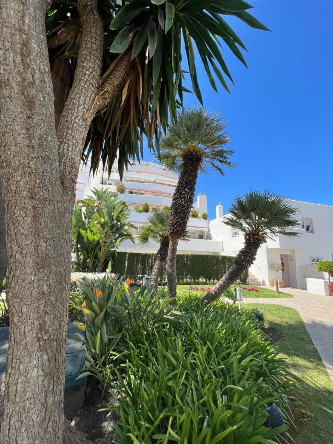 Impeccable Large With Immense Terrace And Private Garden Overlooking The Mountain, Featuring 2 Bedrooms And Sleeping Up To 4 Guests Located 100 Meters From Plaza Maestranza * Marbella
