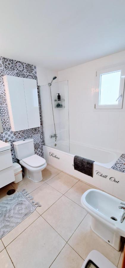 Beautiful Bedroom With Private Bathroom Accommodatie bij particulieren
