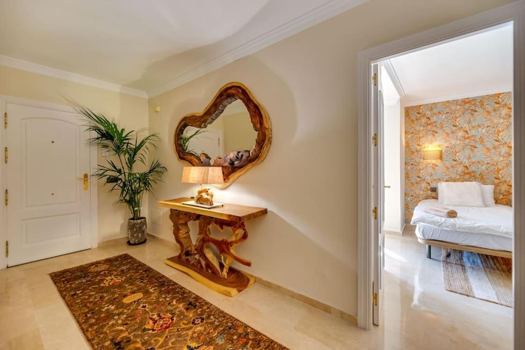 Beachfront Apartamento Marbella