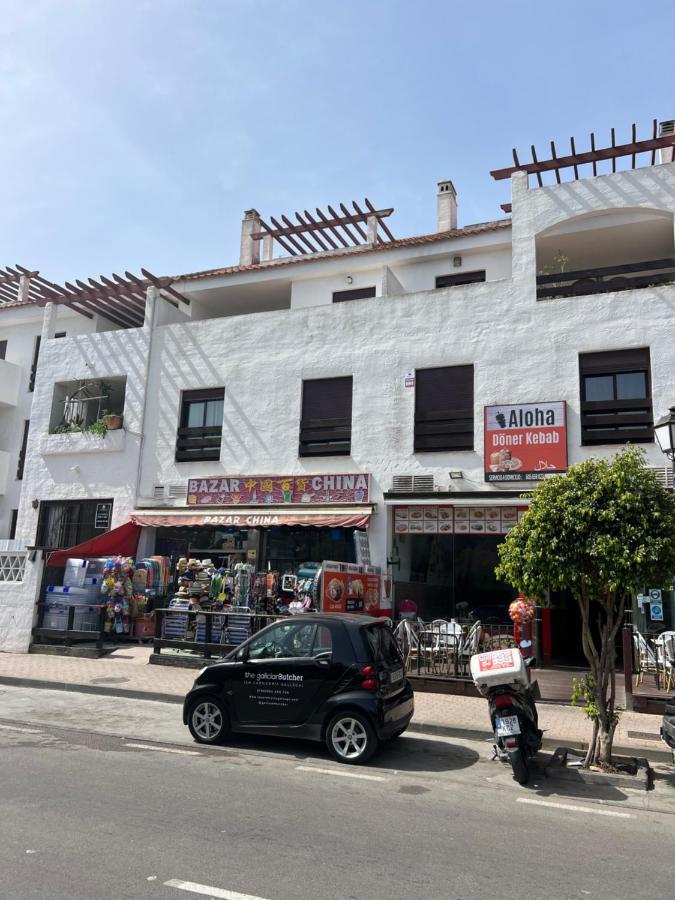 Apartamento Impeccable Large With Immense Terrace And Private Garden Overlooking The Mountain, Featuring 2 Bedrooms And Sleeping Up To 4 Guests Located 100 Meters From Plaza Maestranza *