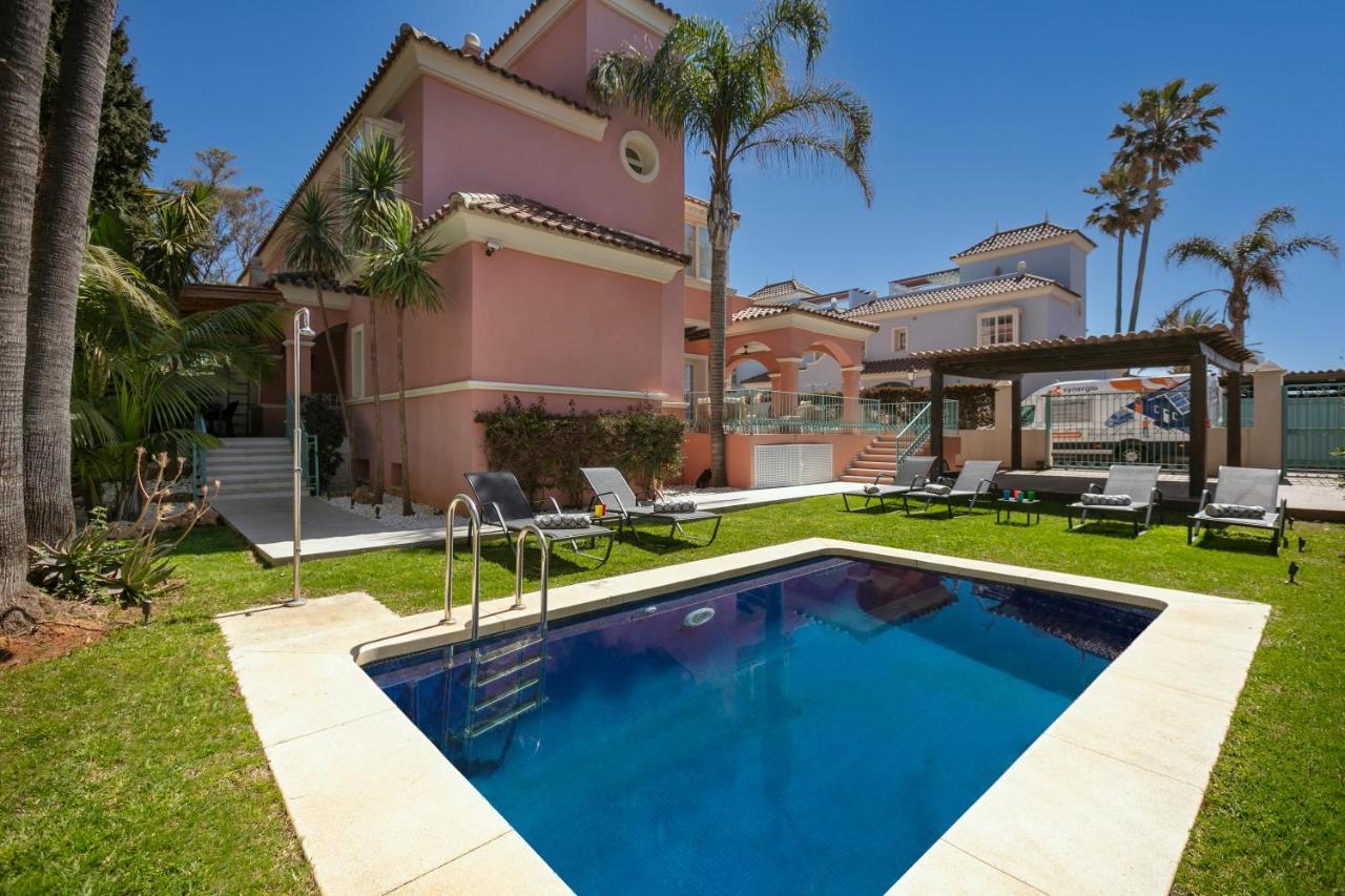 Lorea Playa, Luxury 6 Bedroom With Seaview Pousada